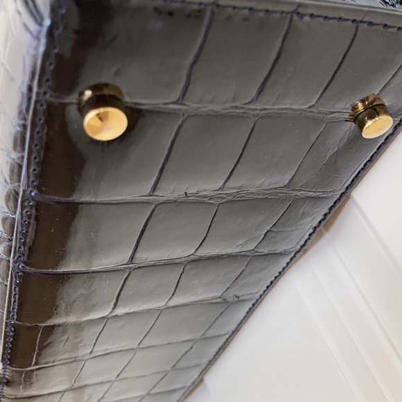 Lana Marks black Alligator purse. New - Picture 5 of 9
